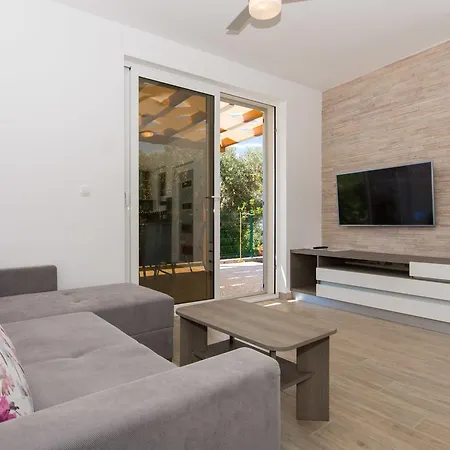 Apartment Uno Trogir